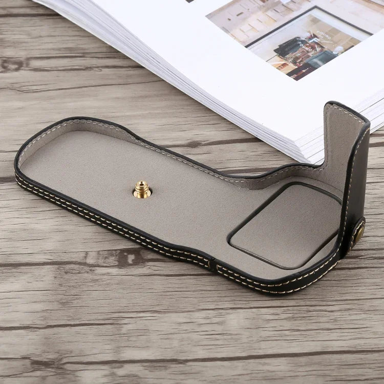1/4 inch Thread PU Leather Camera Half Case Base for Canon EOS 5D Mark IV / 5D Mark III, For Canon 5D4