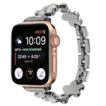 5-petaled Flower Zinc Alloy Chain Watch Band, For Apple Watch Series 8 41mm, For Apple Watch Series 8 45mm, For Apple Watch SE 2022 40mm, For Apple Watch SE 2022 44mm, For Apple Watch Series 7 41mm, For Apple Watch Series 7 45mm