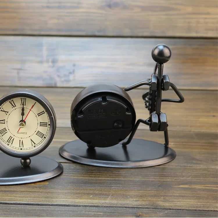 Creative Iron Stainless Steel Small Alarm Clock Retro Personalized Watches and Clocks Boutique Gifts, Small Alarm Clock