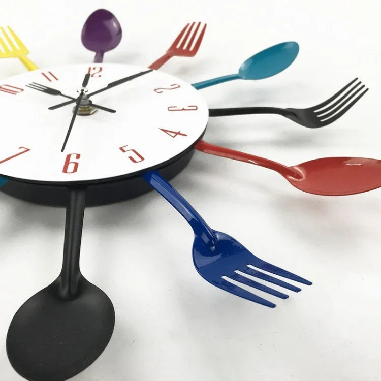 Cutlery Metal Kitchen Wall Clock Spoon Fork Creative Quartz Wall Mounted Clocks Modern Design Decorative Horloge, Silver, Silver
