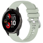 Liquid Glossy Silver Buckle Silicone Watch Band, For Garmin Vivomove Sport, For Garmin Venu 2 Plus, For Garmin Vivoactive3 / 3 Music, For Garmin Forerunner 158 / 55