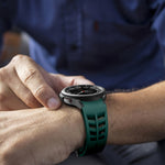 Richard Magnetic Folding Black Buckle Silicone Watch Band, Fof Samsung Galaxy Watch FE 40mm, For Samsung Galaxy Watch 7 40 / 44mm, For Samsung Galaxy Watch 6 class 43 / 47mmic