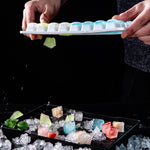 Household Silicone Ice Box With Lid Ice Cube Mold Refrigerator Ice Lattice Quick Freezer Random Color Delivery, 64 Grid, 96 Grid, 128 Grid