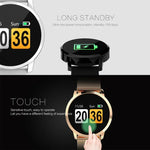 IP67 waterproof smart watch displaying long standby time and touch features, showing battery life indicator.
