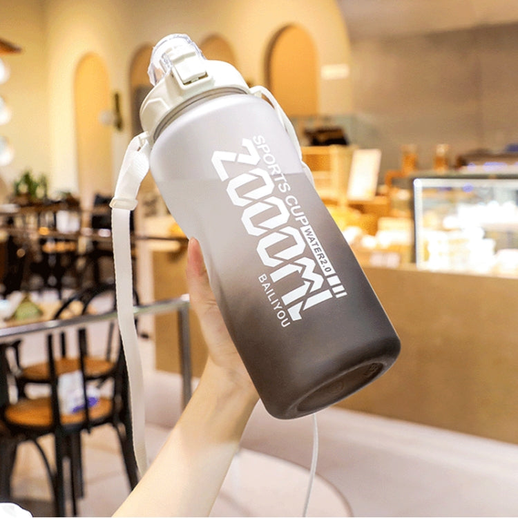 Frosted Gradient Color Large-Capacity Sports Water Cup Outdoor Portable Straw Water Bottle, 2000ml